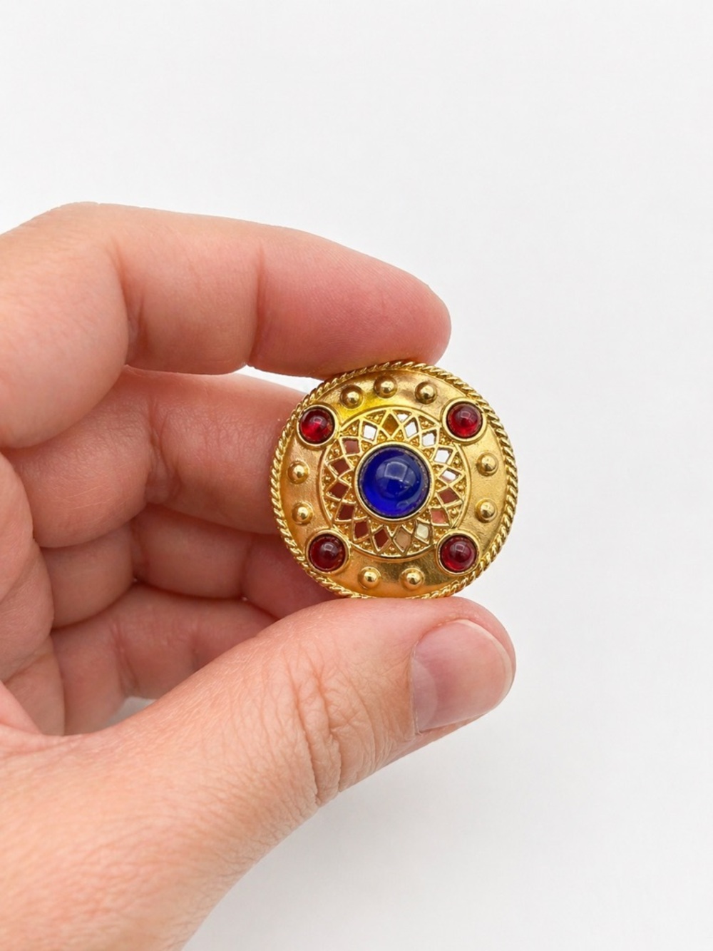 Vintage Style Gold Tone Statement Earrings Red Blue Cabochon Medallion Stud - Picture 4 of 7